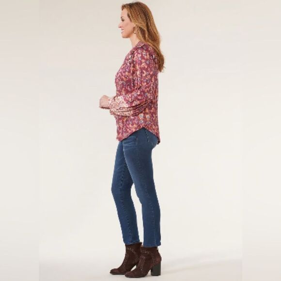 NEW Democracy Blouson Sleeve Ruffle Shoulder V-Neck Print Knit Top Size M - Picture 9 of 9